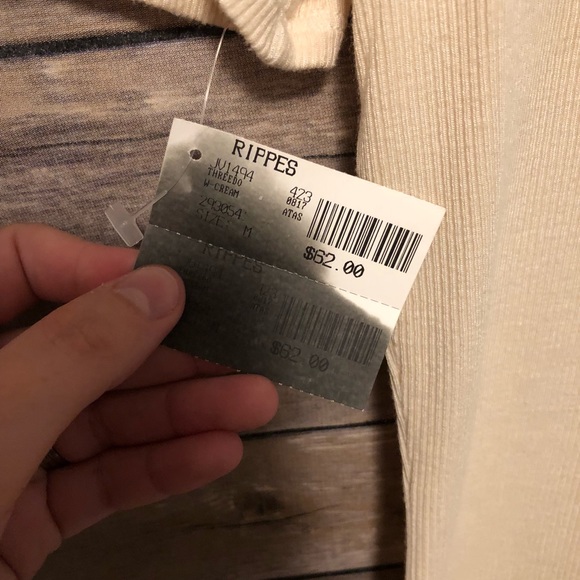 NWT Three Dots mock neck ribbed top - Picture 4 of 6